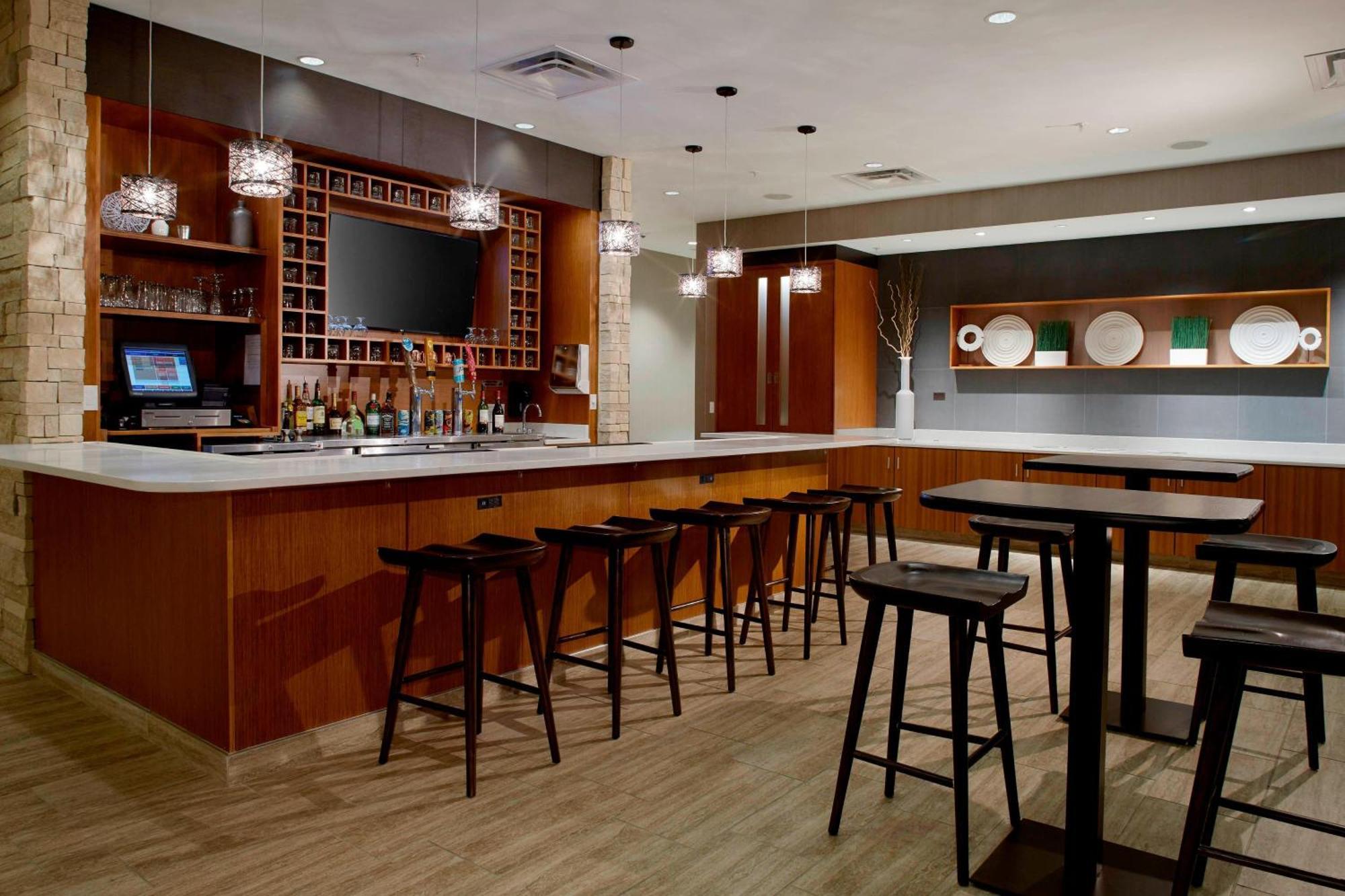 Springhill Suites By Marriott Dayton Beavercreek Exterior photo