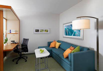 Springhill Suites By Marriott Dayton Beavercreek Exterior photo